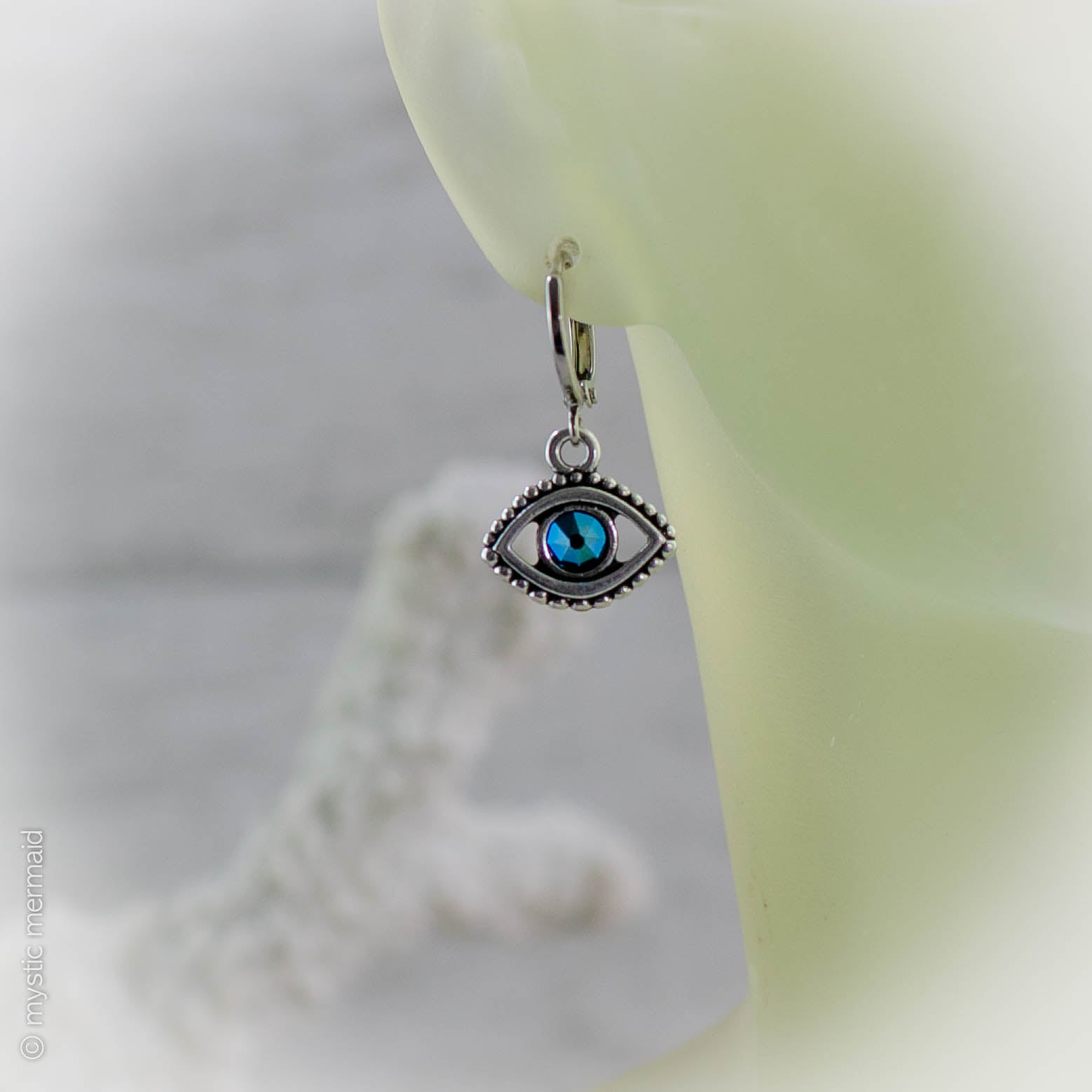 Evil Eye 925 Sterling Silver Sleeper Leverback Earrings