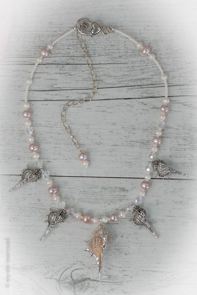 Aphrodite's Light - Pearl and crystal Necklace