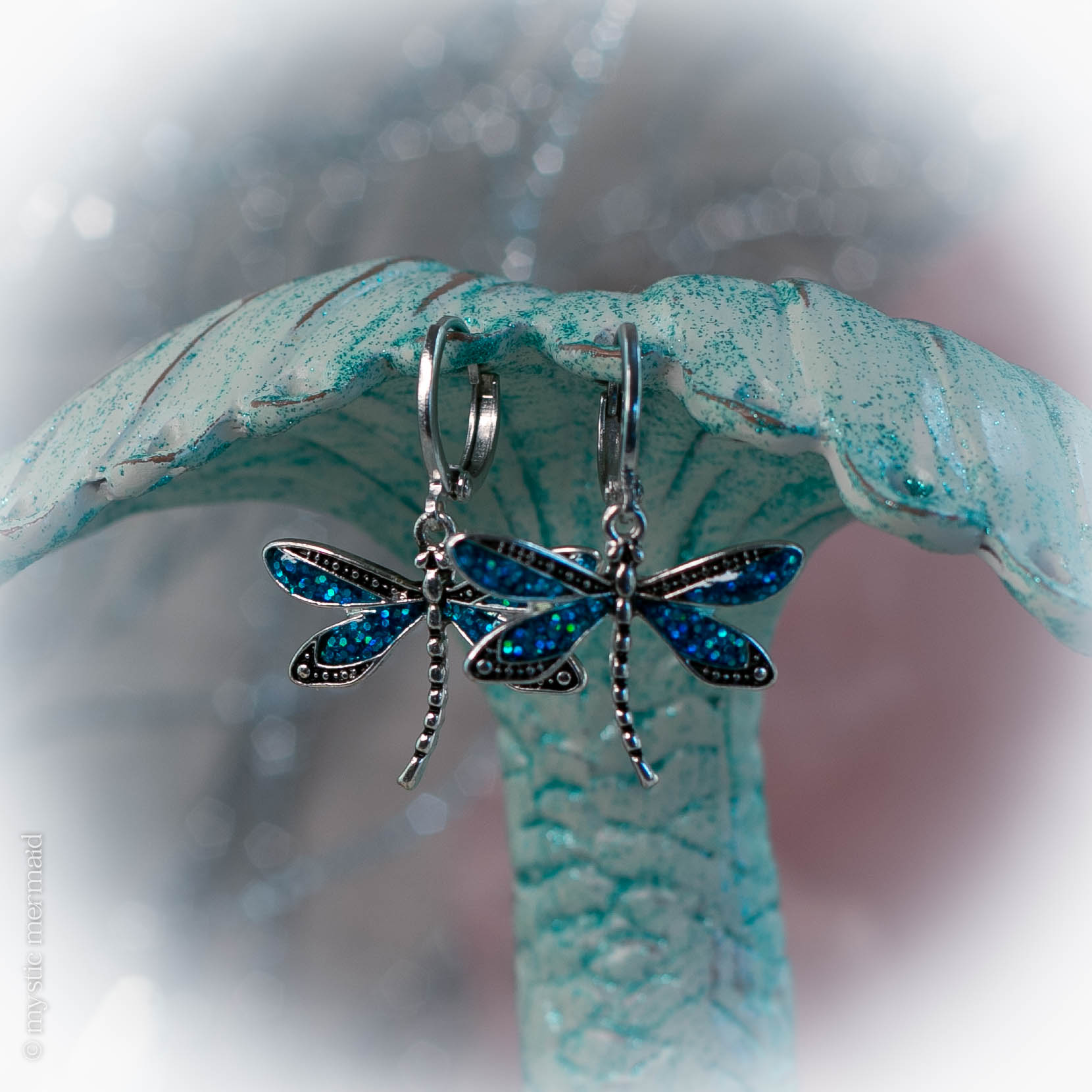 Blue Sparkle Dragonfly 925 Sterling Silver Sleeper Leverback Earrings